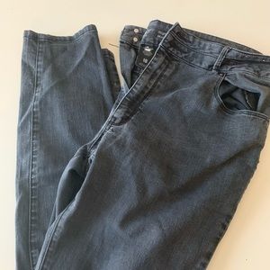 Mossimo Women’s High Rise Skinny Jeans